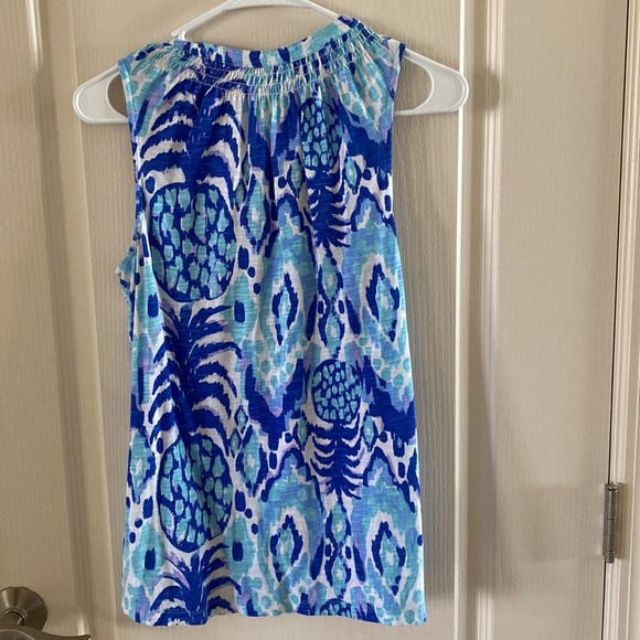 Lilly Pulitzer Essie top - Picture 2 of 4